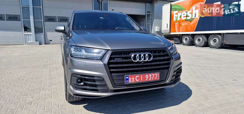 Позашляховик / Кросовер Audi Q7 2018 в Тернополі