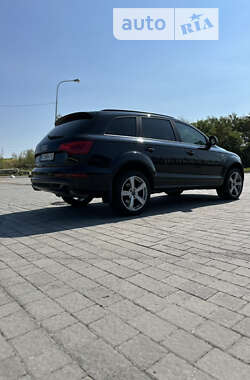 Позашляховик / Кросовер Audi Q7 2010 в Львові