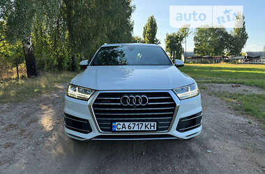 Audi Q7 2017