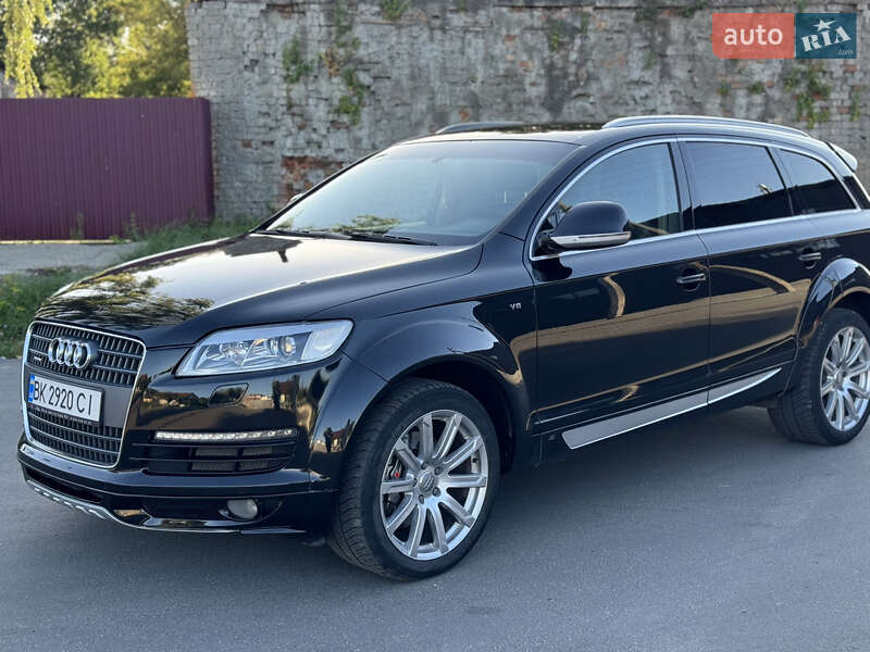 Внедорожник / Кроссовер Audi Q7 2008 в Дубно