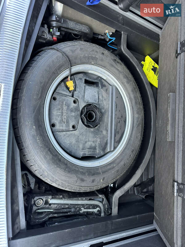 Внедорожник / Кроссовер Audi Q7 2008 в Дубно