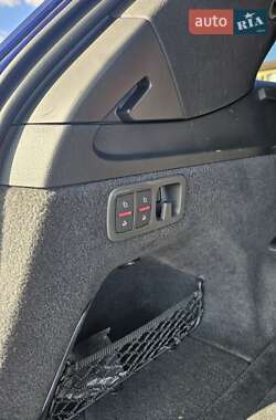 Внедорожник / Кроссовер Audi Q7 2021 в 
