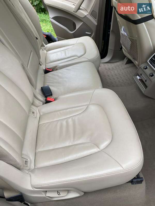Позашляховик / Кросовер Audi Q7 2015 в Івано-Франківську