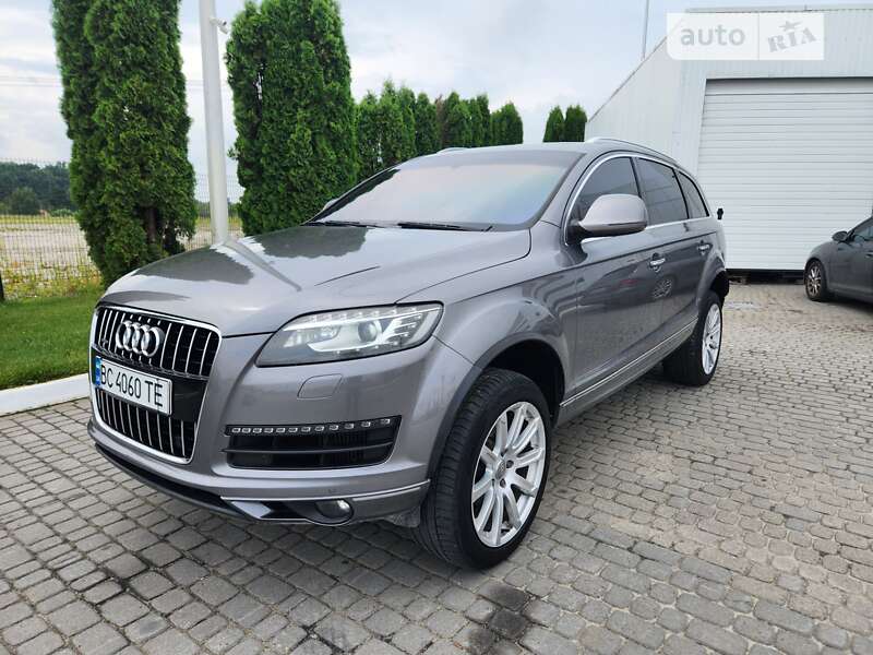 Позашляховик / Кросовер Audi Q7 2013 в Львові