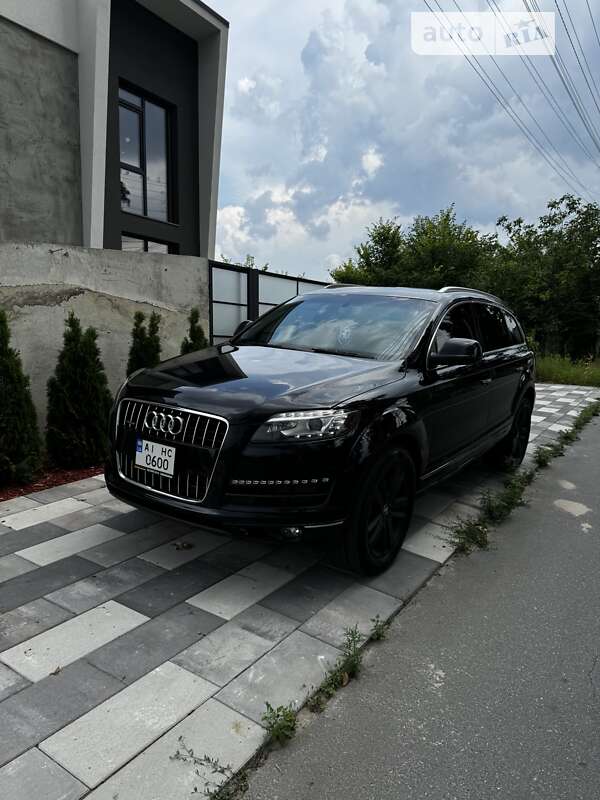 Позашляховик / Кросовер Audi Q7 2012 в Києві