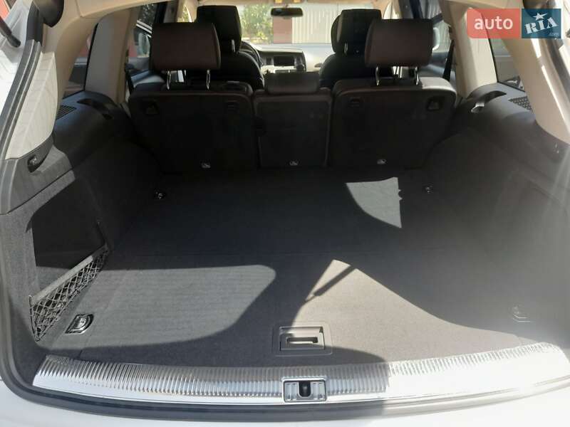 Внедорожник / Кроссовер Audi Q7 2015 в Первомайске фото 32 Внедорожник / Кроссовер Audi Q7 2015 в Первомайске