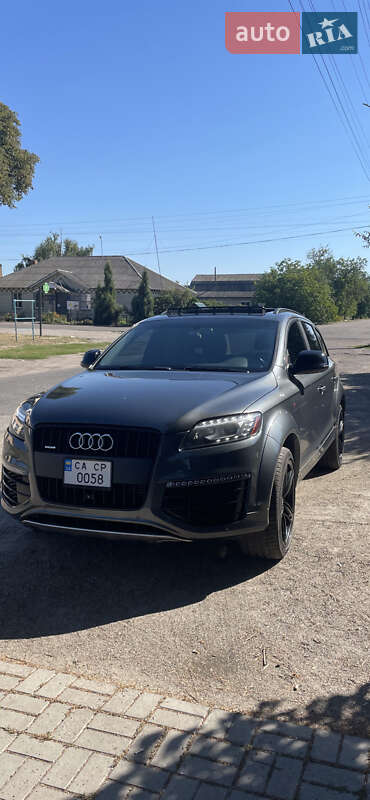 Позашляховик / Кросовер Audi Q7 2015 в Черкасах