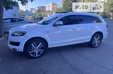 Audi Q7 2010 Audi Q7 2010