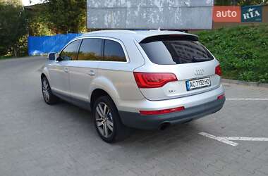 Внедорожник / Кроссовер Audi Q7 2011 в 
