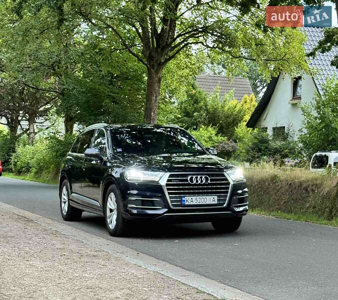 Audi Q7 2016