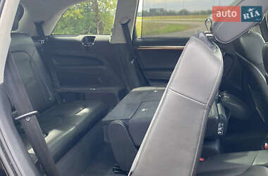 Внедорожник / Кроссовер Audi Q7 2014 в 