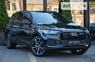 Позашляховик / Кросовер Audi Q7 2022 в Києві