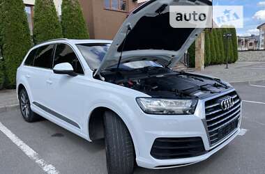 Позашляховик / Кросовер Audi Q7 2017 в Тернополі