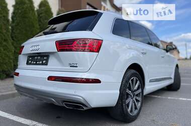 Позашляховик / Кросовер Audi Q7 2017 в Тернополі