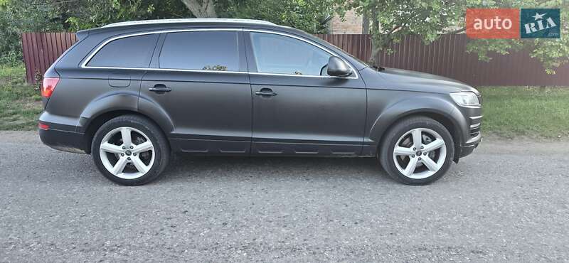 Позашляховик / Кросовер Audi Q7 2008 в Гайсину
