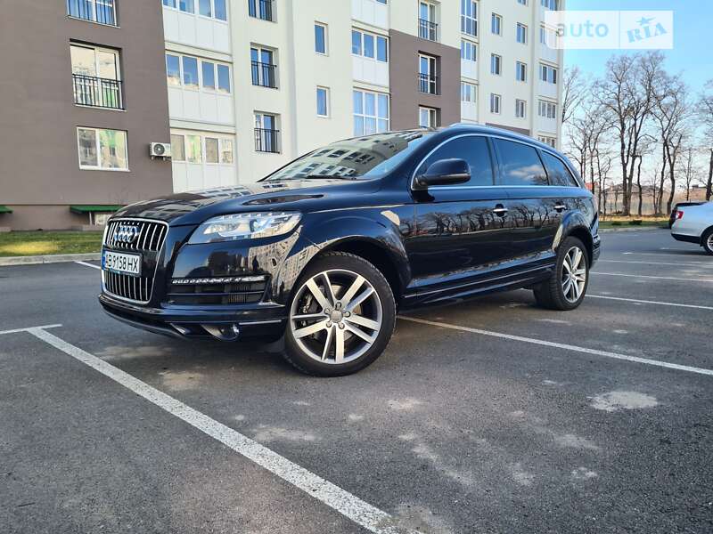 Позашляховик / Кросовер Audi Q7 2010 в Вінниці