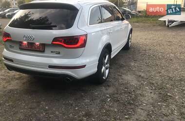 Позашляховик / Кросовер Audi Q7 2009 в 