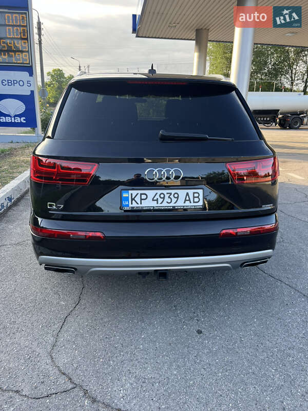 Внедорожник / Кроссовер Audi Q7 2019 в Запорожье