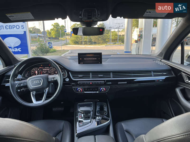 Внедорожник / Кроссовер Audi Q7 2019 в Запорожье