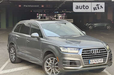 Audi Q7 2016