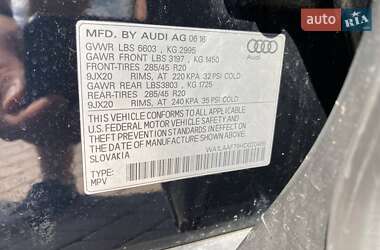 Внедорожник / Кроссовер Audi Q7 2017 в 