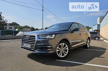 Audi Q7 2016