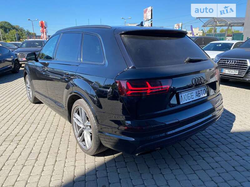 Внедорожник / Кроссовер Audi Q7 2017 в Львове