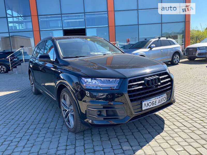 Внедорожник / Кроссовер Audi Q7 2017 в Львове