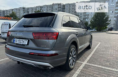 Внедорожник / Кроссовер Audi Q7 2017 в Сумах