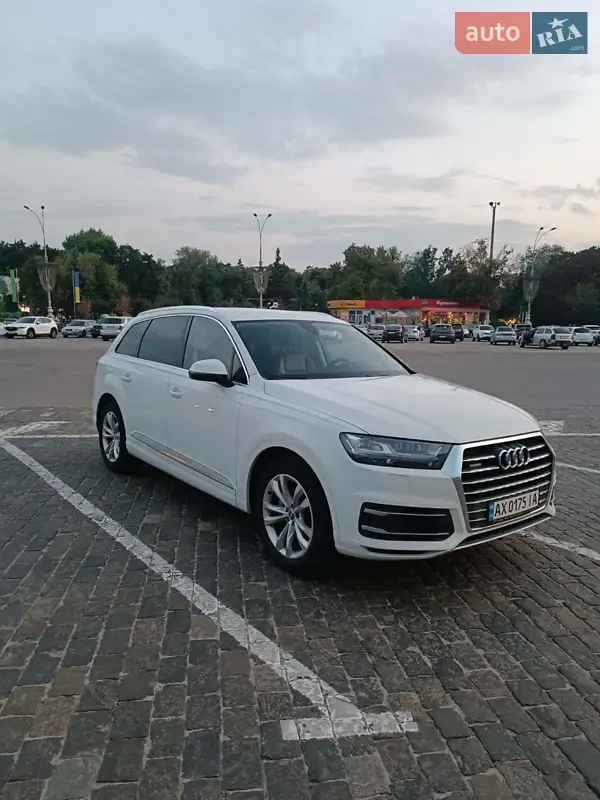 Audi Q7 2017
