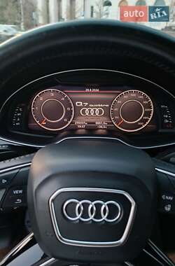 Внедорожник / Кроссовер Audi Q7 2017 в Харькове