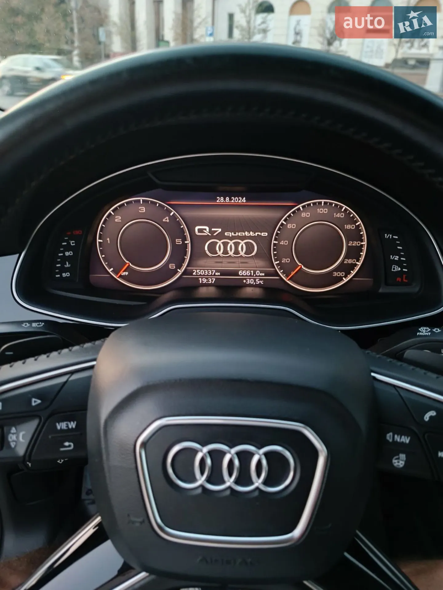 2017 Audi Q7 - мініатюра 10