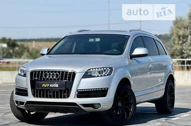 Внедорожник / Кроссовер Audi Q7 2013 в Киеве