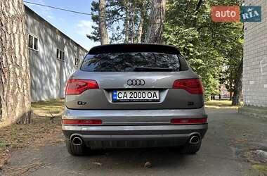 Внедорожник / Кроссовер Audi Q7 2014 в 