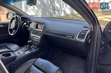Внедорожник / Кроссовер Audi Q7 2014 в 