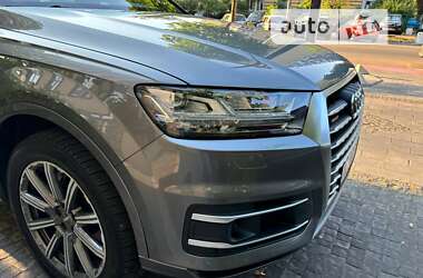 Audi Q7 2017