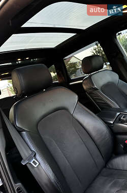 Внедорожник / Кроссовер Audi Q7 2010 в 