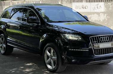 Позашляховик / Кросовер Audi Q7 2013 в Одесі