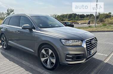 Audi Q7 2016