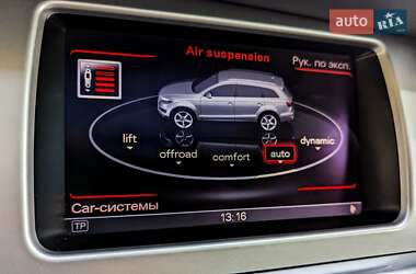 Позашляховик / Кросовер Audi Q7 2012 в 