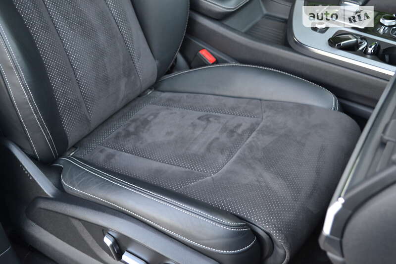 Позашляховик / Кросовер Audi Q7 2019 в Рівному