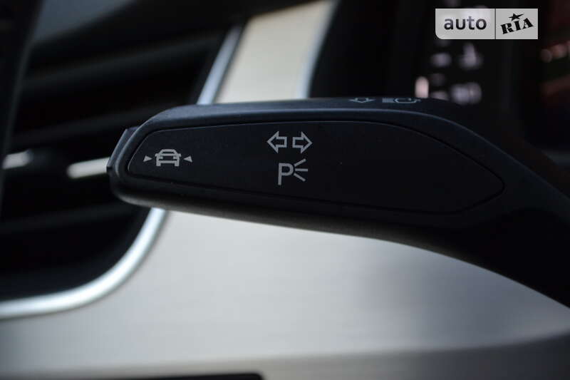 Позашляховик / Кросовер Audi Q7 2019 в Рівному