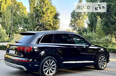 Внедорожник / Кроссовер Audi Q7 2016 в Киеве