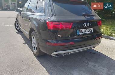 Внедорожник / Кроссовер Audi Q7 2017 в Кропивницком