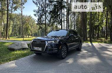 Позашляховик / Кросовер Audi Q7 2016 в Києві