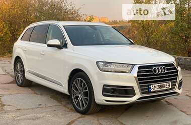 Внедорожник / Кроссовер Audi Q7 2016 в Киеве