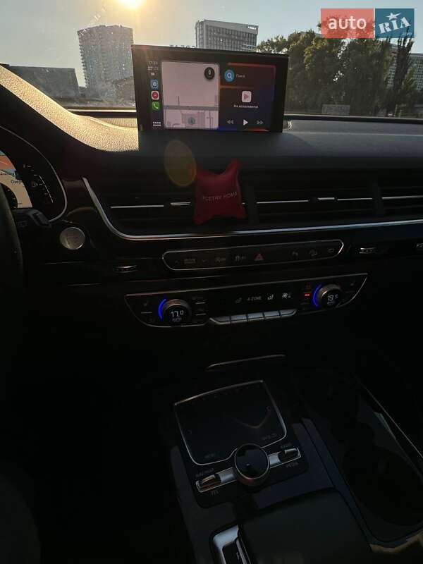 Позашляховик / Кросовер Audi Q7 2017 в Києві фото 22 Позашляховик / Кросовер Audi Q7 2017 в Києві