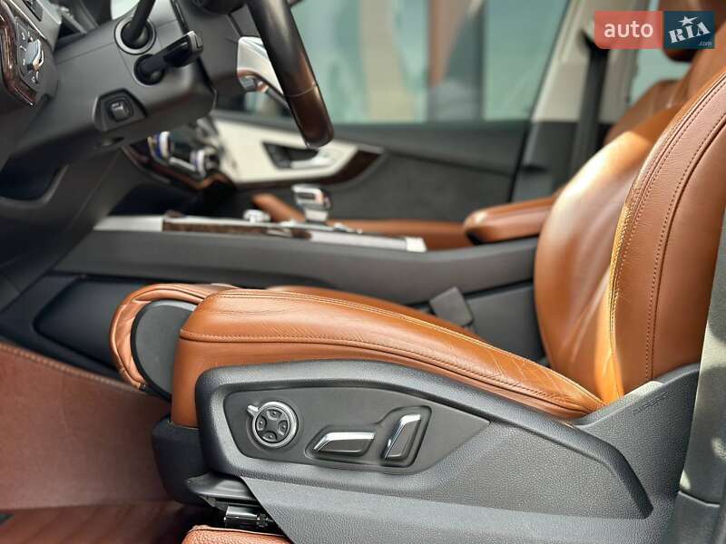 Позашляховик / Кросовер Audi Q7 2015 в Рівному фото 25 Позашляховик / Кросовер Audi Q7 2015 в Рівному