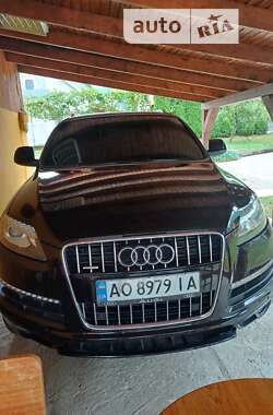 Внедорожник / Кроссовер Audi Q7 2009 в Дубовом