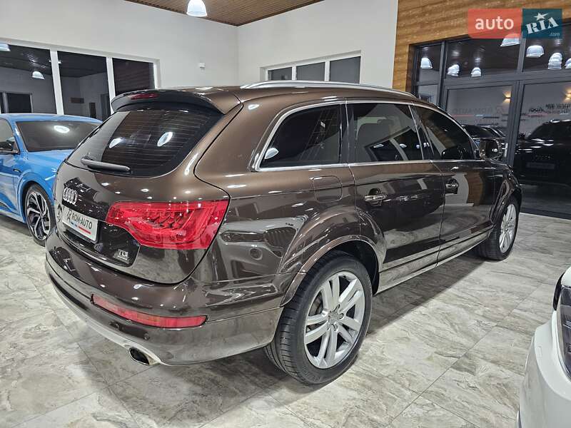 Позашляховик / Кросовер Audi Q7 2012 в Коломиї